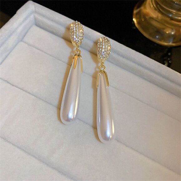 White Women's Large Teardrop Faux Pearl & Rhinestone Decor Earrings - Picture 3 of 5